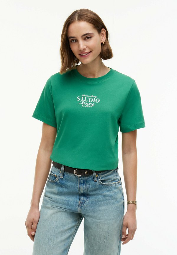 Tommy Hilfiger TOMMY HILFIGER LOGO INTERLOCK KNIT CREW NECK T-SHIRT - Print T-shirt - alaskan green