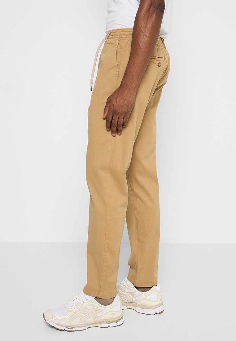SUPERFLEX CARROT FIT Media 2