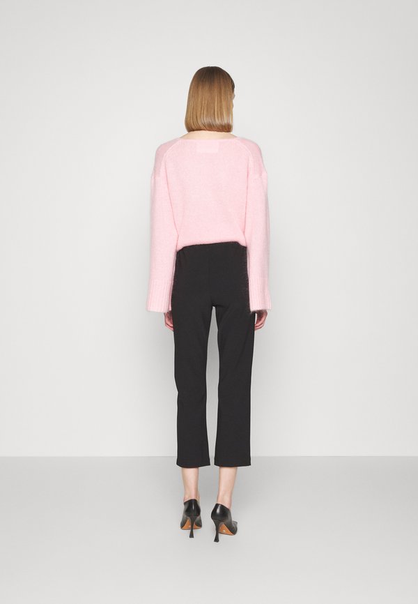 By Malene Birger ESSENTIALS VILEA