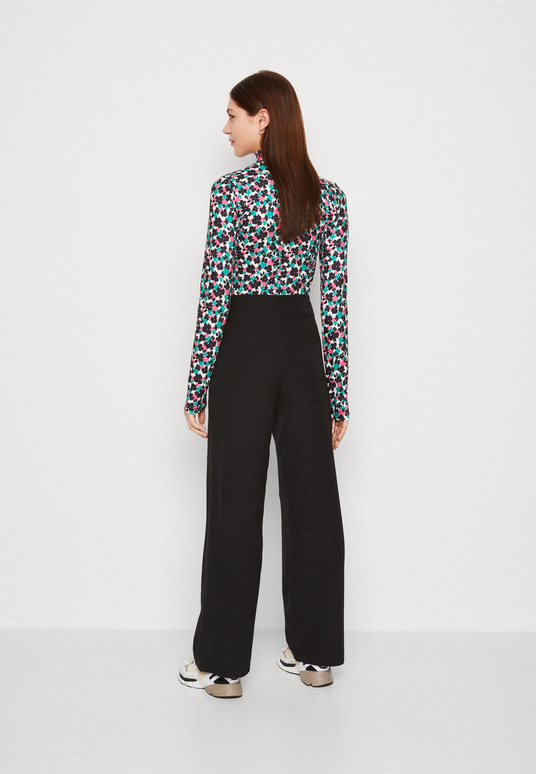 Vero Moda VMHALMIA WIDE SOLID PANT