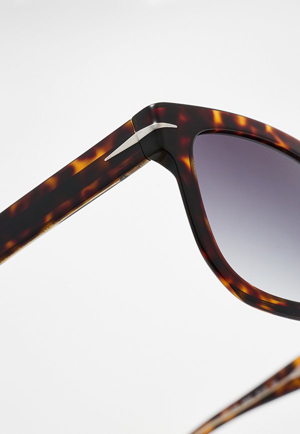 Eyewear by David Beckham