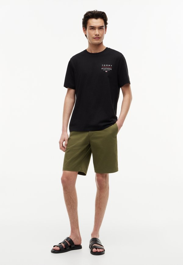 Tommy Hilfiger BRAND LOVE LEFT CHEST TEE