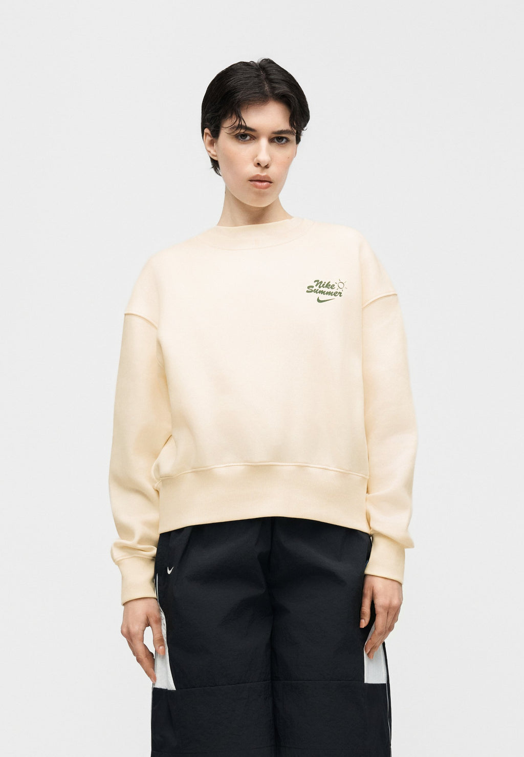 Nike Sportswear CREW