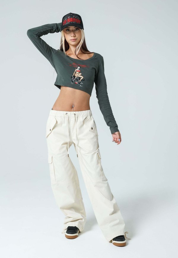 Ed Hardy PANTHER SIREN
