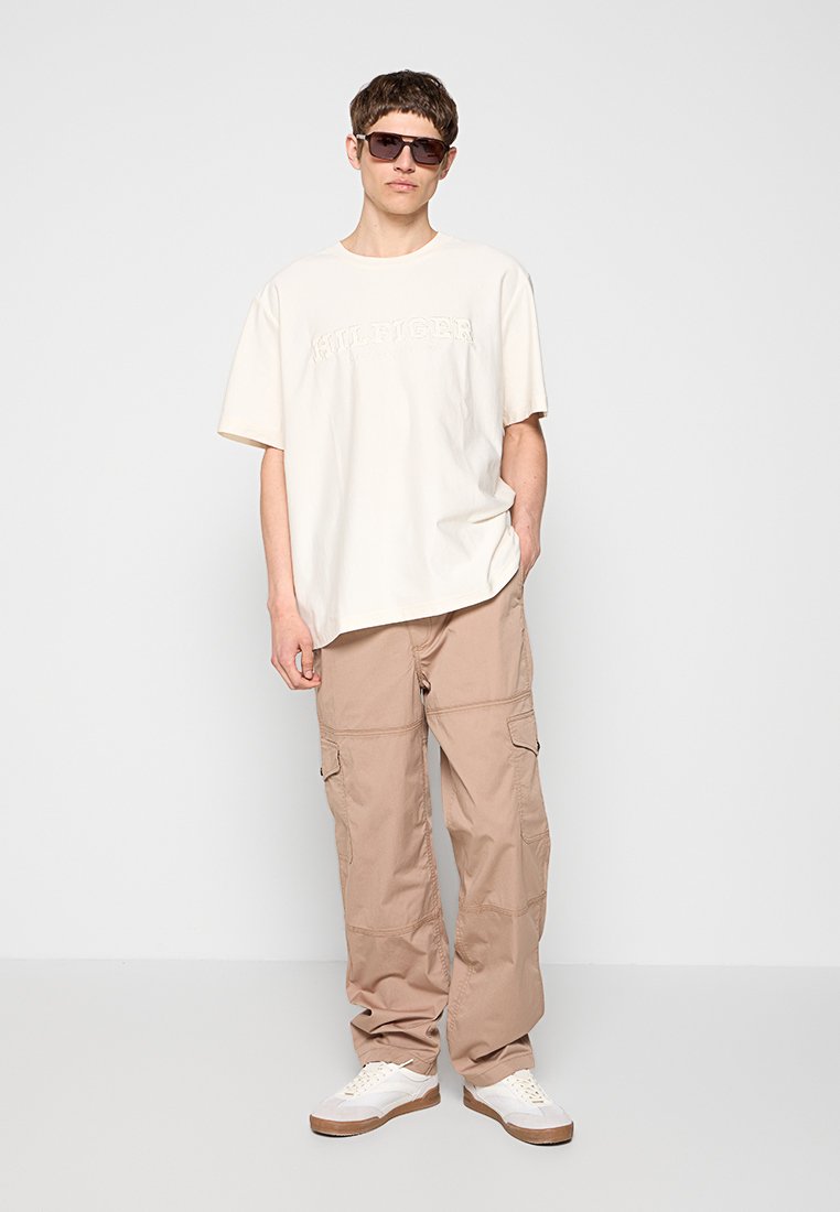 Tommy Hilfiger T-Shirt print Media 2