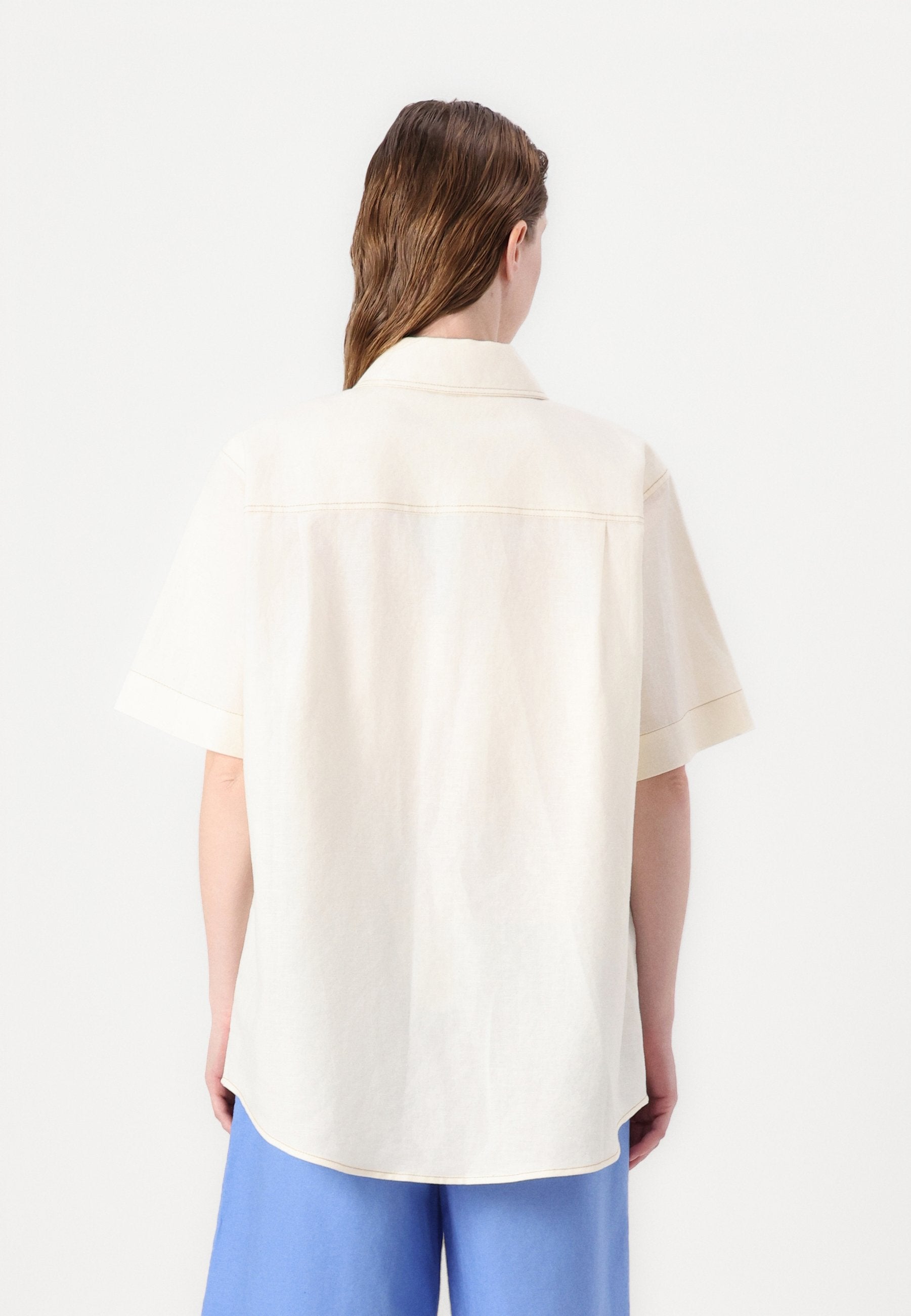 BLOUSE Media 4