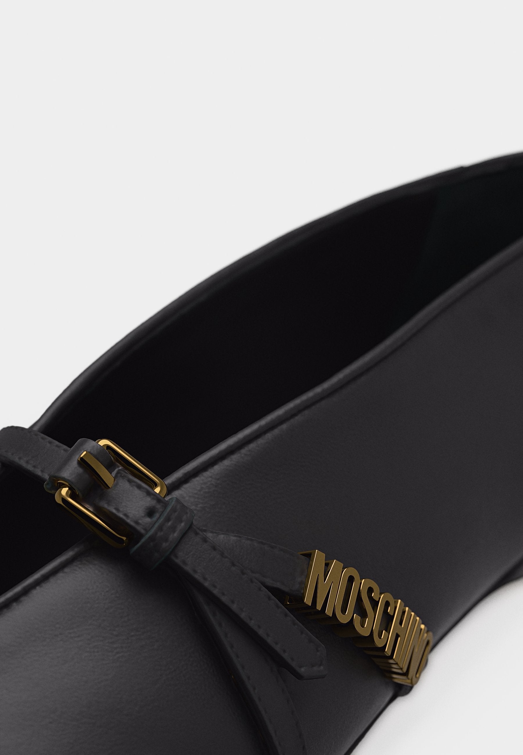 MOSCHINO