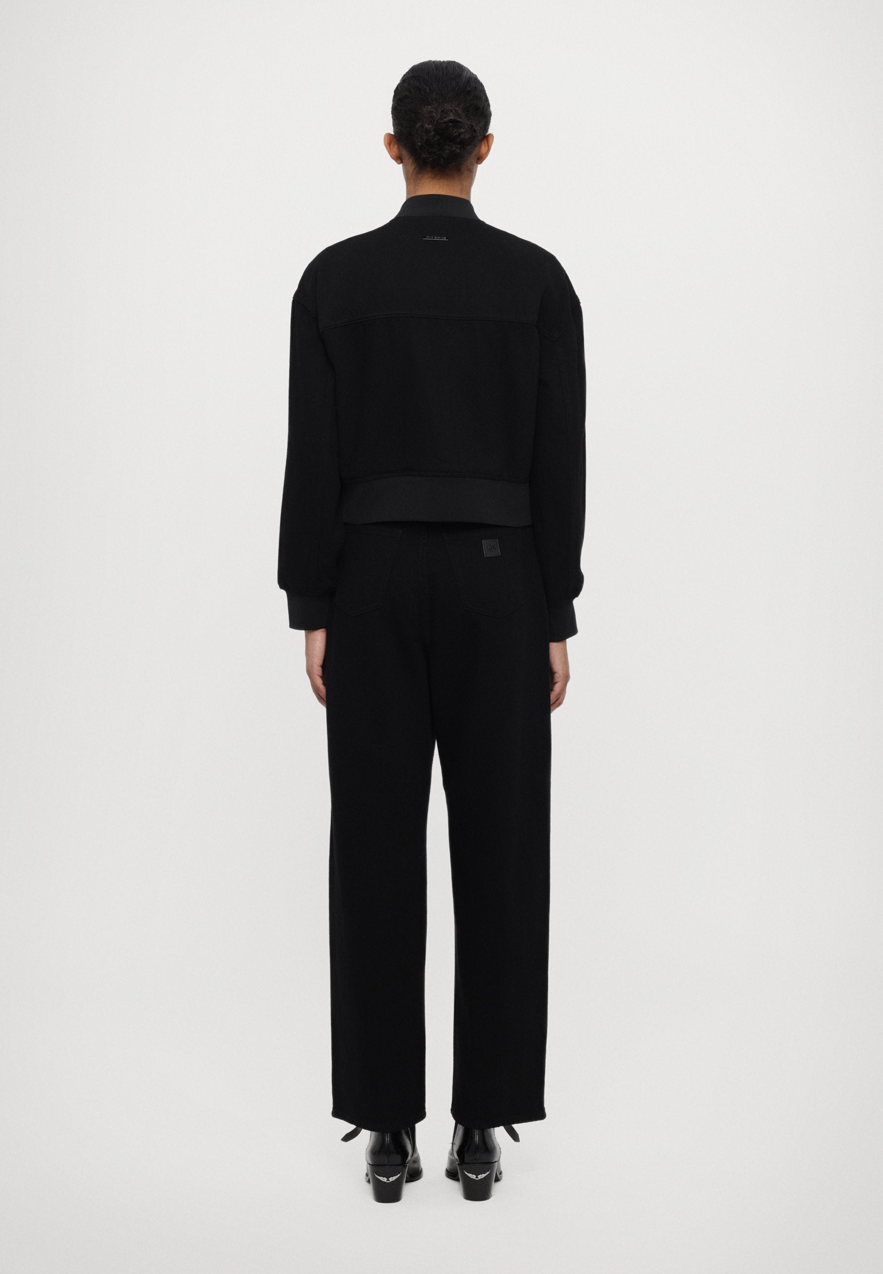 BLOUSON Media 4