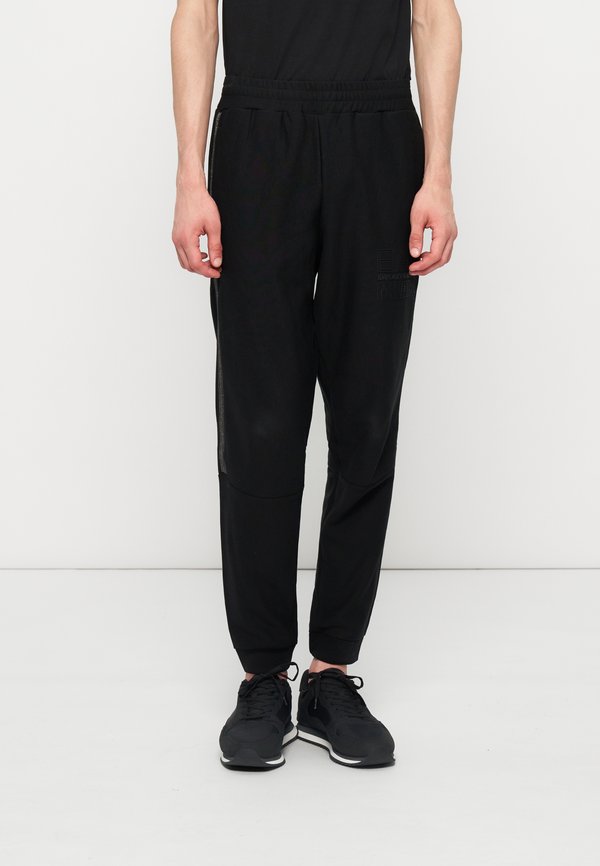 EA7 Emporio Armani