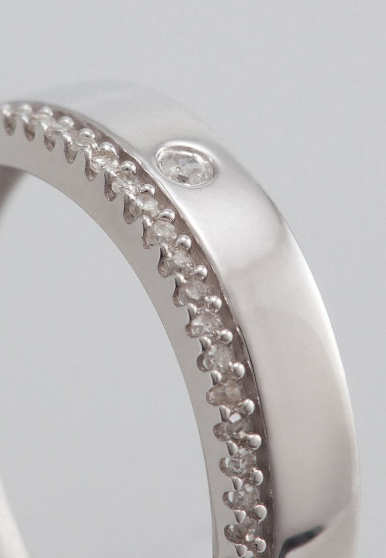 DIAMANT L'ÉTERNEL