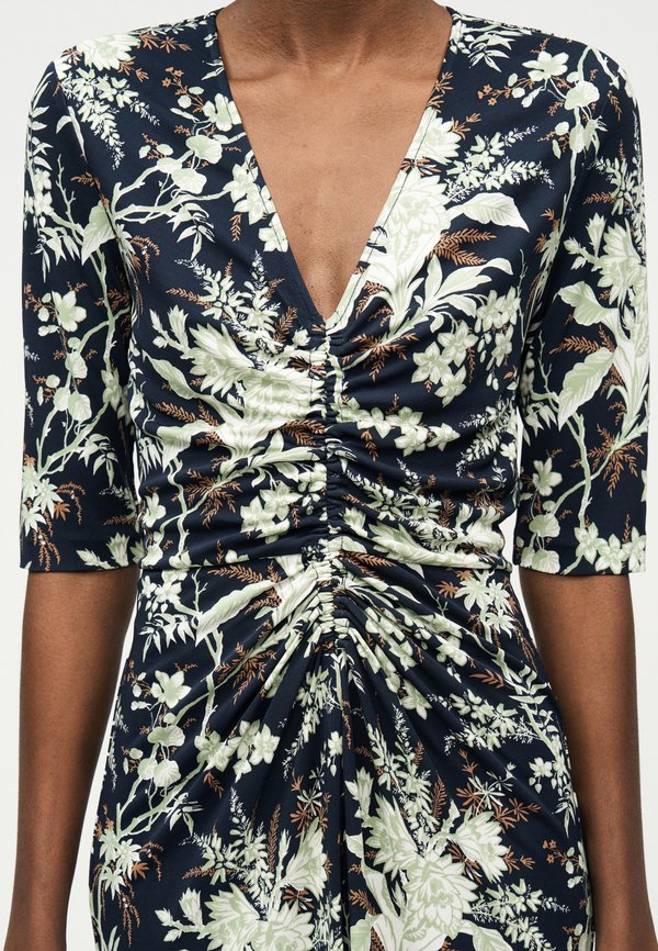 Diane von Furstenberg ALBA