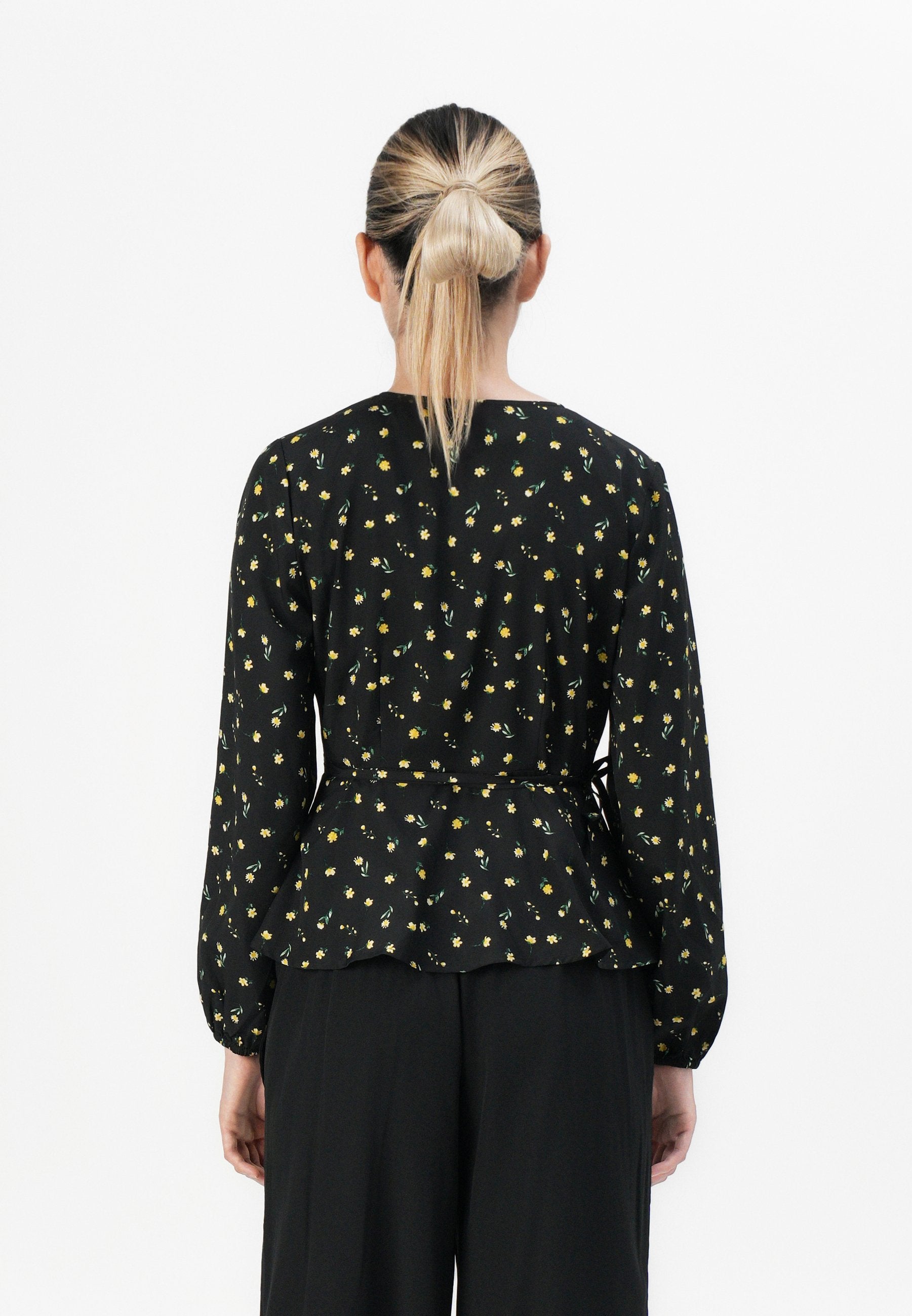 VILA VIELLIE PEPLUM WRAP