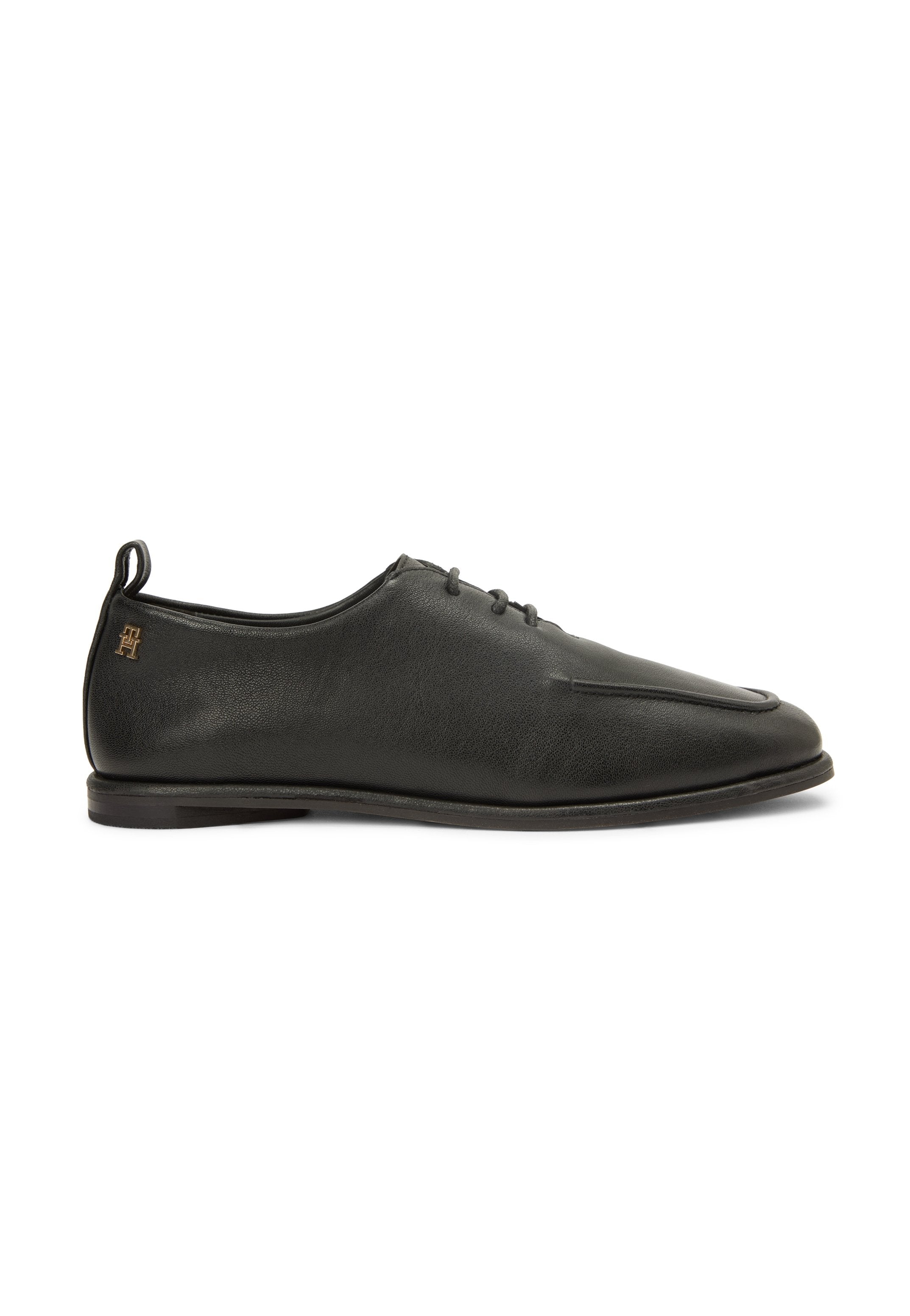 TH MONOGRAM LEATHER OXFORD SHOES Media 5