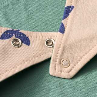 Halstuch Pro Climate mit Kirschen-Muster, beige ALANA