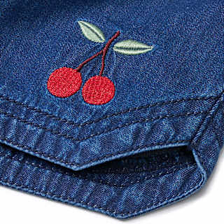 Jeansshorts mit Kirsch-Stickerei, blau, Gr. 110 ALANA