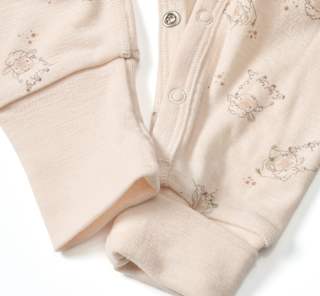 Schlafanzug aus Wolle mit Schaf-Muster, beige, Gr. 98/104 ALANA