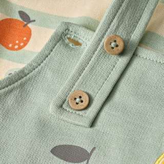 Set mit T-Shirt und Latzhose mit Obst-Muster, grün, Gr. 86 ALANA