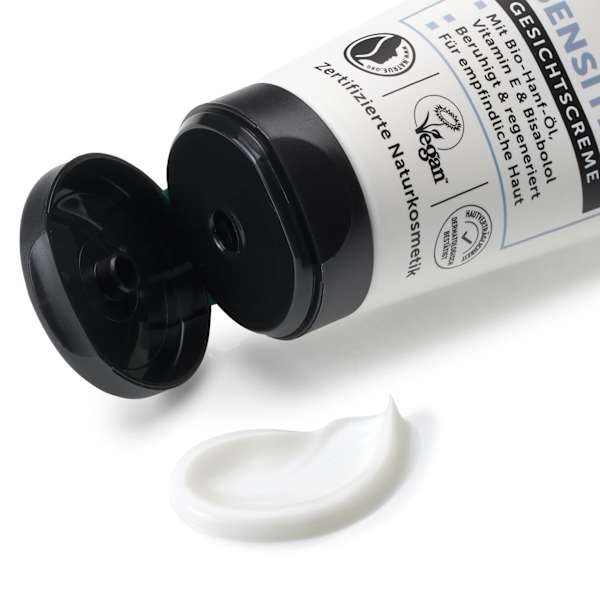 Gesichtscreme Sensitive alverde MEN
