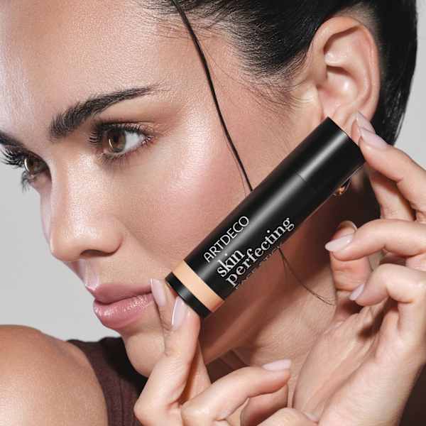 Foundation Skin Perfecting Face Stick 45 Medium Silk/Warm ARTDECO