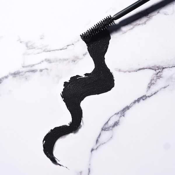 Mascara Lash Hero Tubing 1 Deep Black ARTDECO