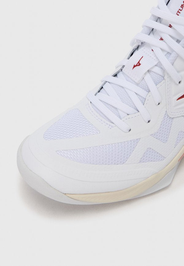 Mizuno WAVE MOMENTUM