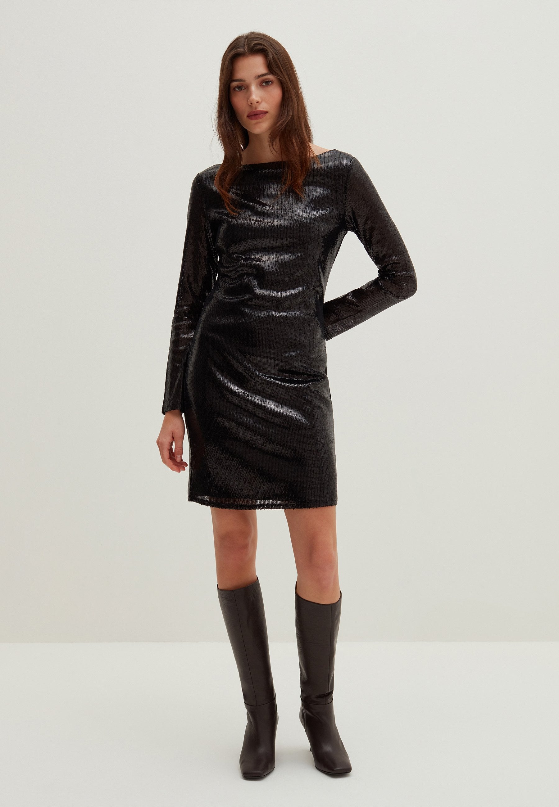 Stefanel SHORT DRESS WITH SEQUINS.