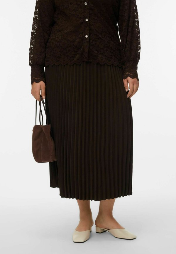 Vero Moda Curve VMCALVA High waist Long - Pleated skirt - chocolate torte