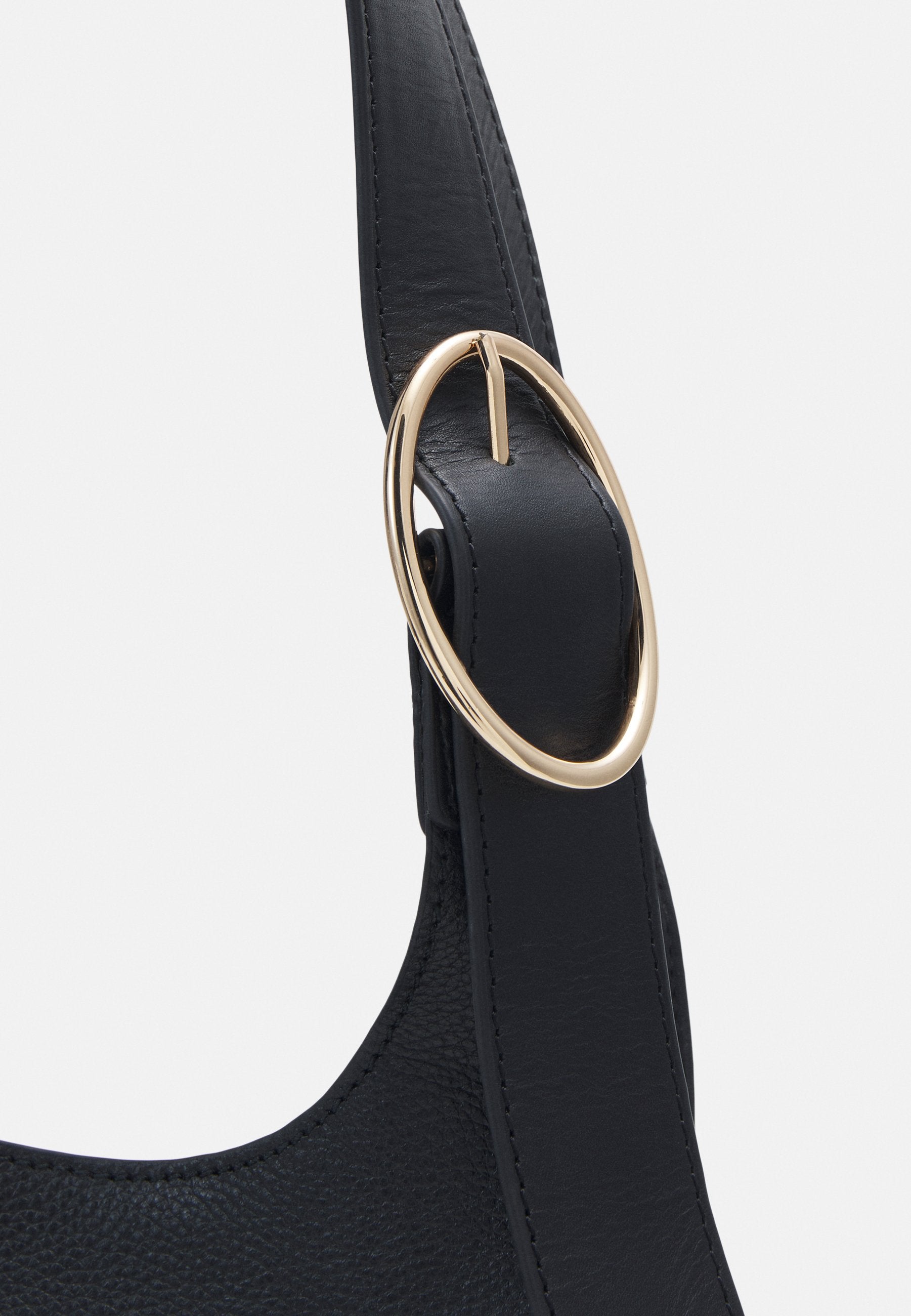 Zign LEATHER