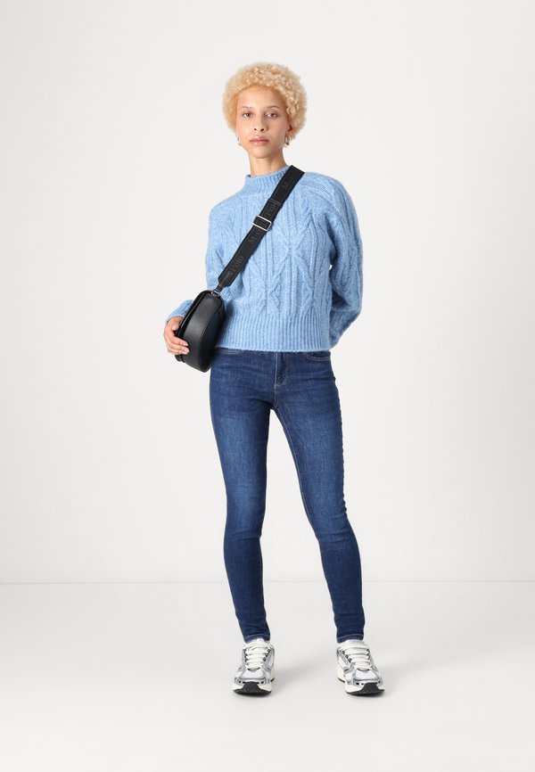 Vero Moda Petite VMBAILY HIGHNECK