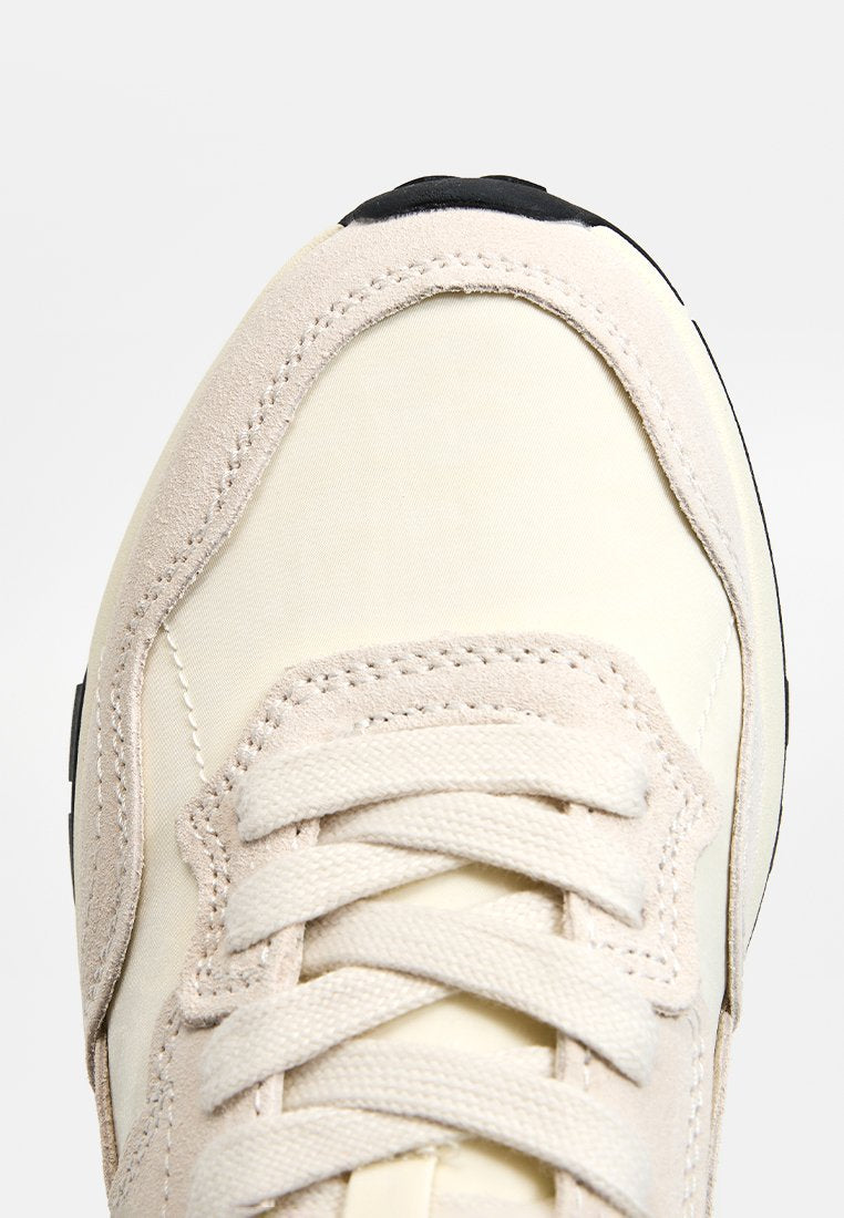 GANT