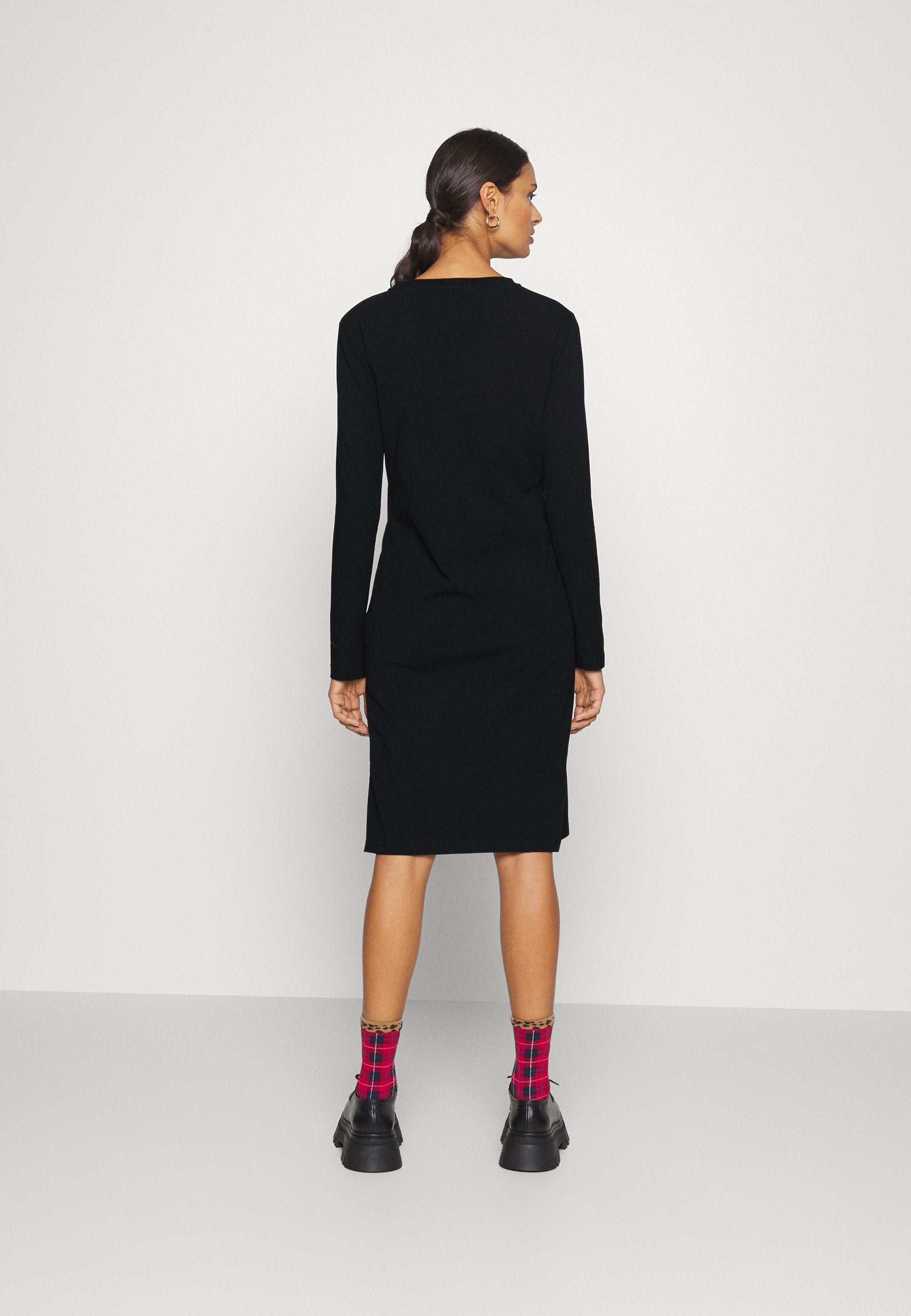 Replay DRESS
