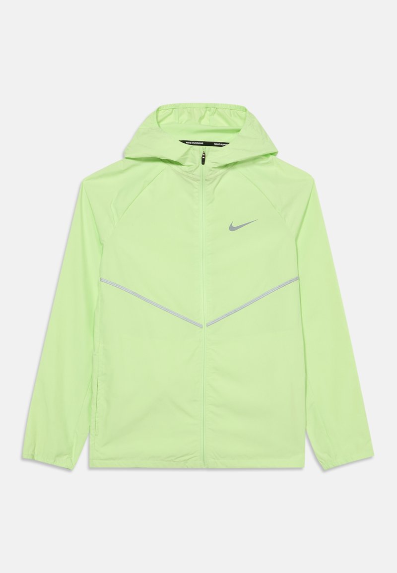 Hellgrüne Nike Laufjacke mit Kapuze, durchgehendem Frontreißverschluss, langen Ärmeln, reflektierenden Details und Nike-Logo auf der Brust.