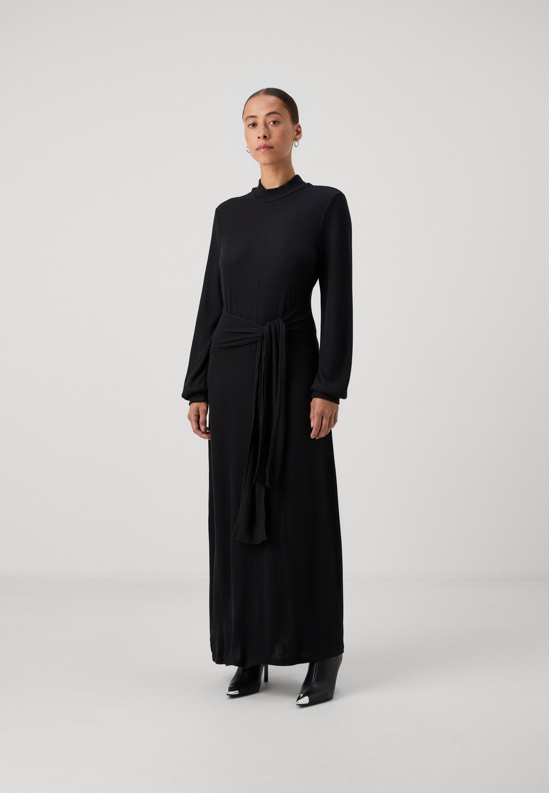 ONLLAILA LIFE BELT DRESS Media 3