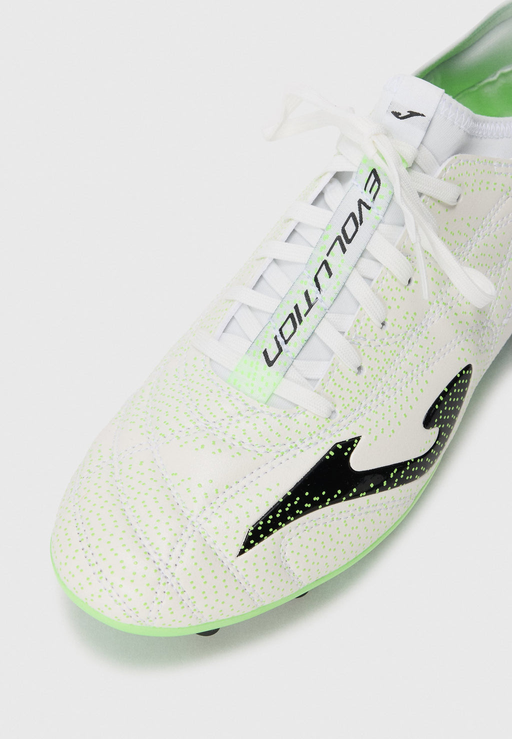 Joma EVOLUTION