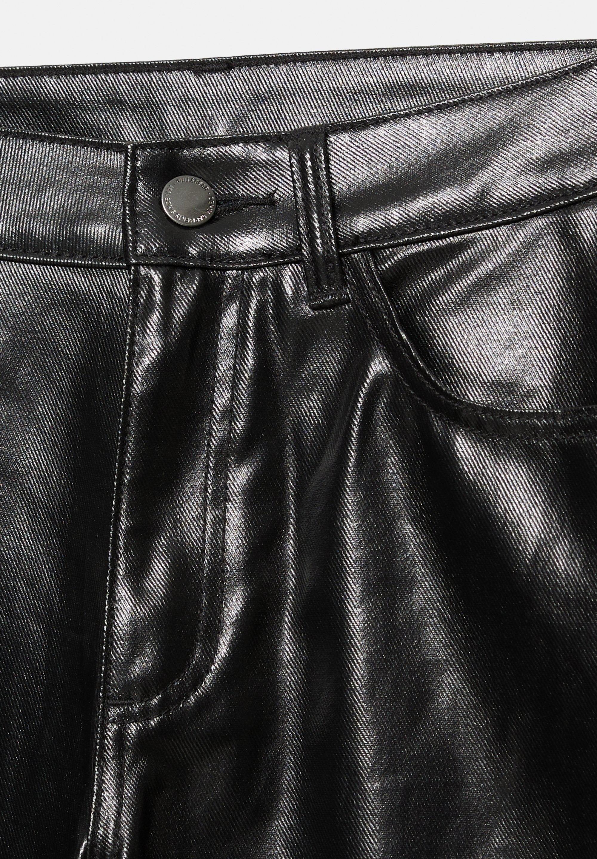 PULL&BEAR STRAIGHT-LEG EFFECT