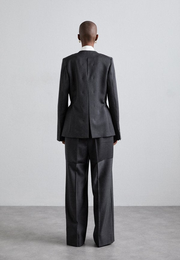 Victoria Beckham SHRUNKEN COLLARLESS