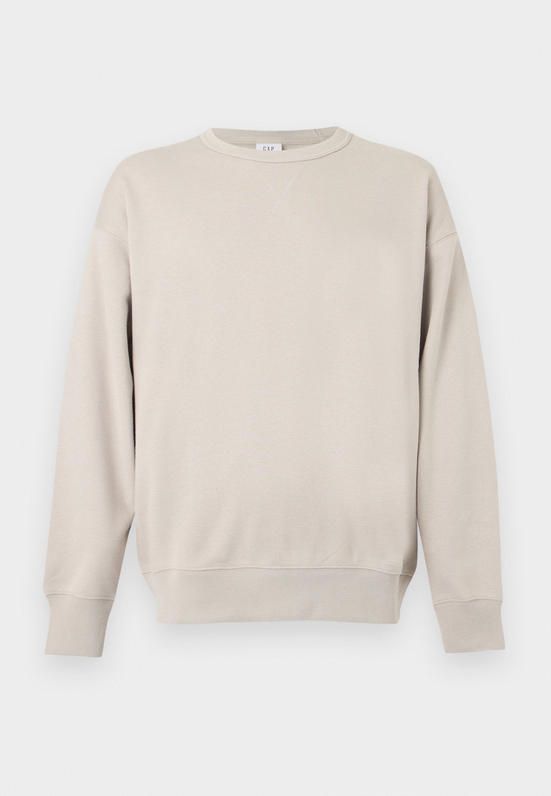 Beiges Sweatshirt mit Rundhalsausschnitt, langen Ärmeln, gerippten Bündchen und Saum sowie einem kleinen, eingenähten Dreieck unterhalb des Halsausschnitts.