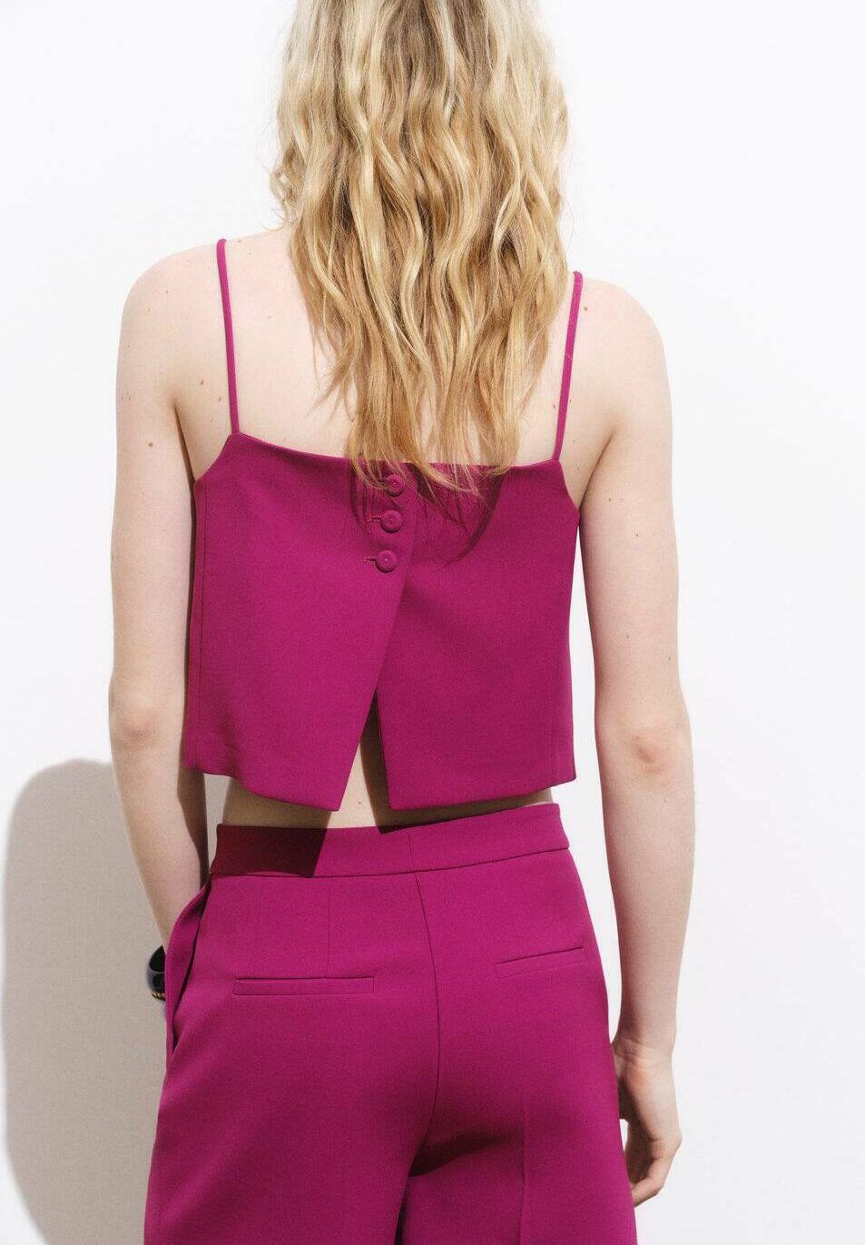 Mango BUTTONED CROP