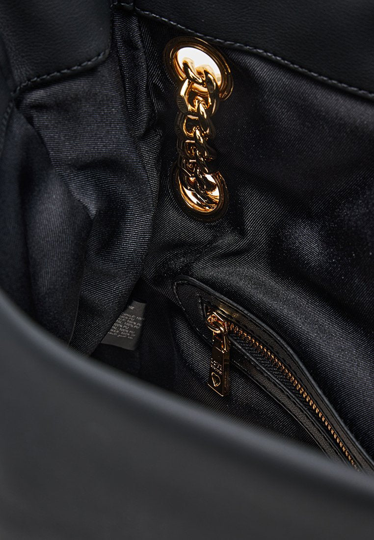 Love Moschino