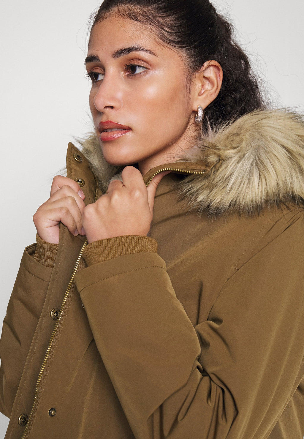 ONLESTHERPARKA Media 8