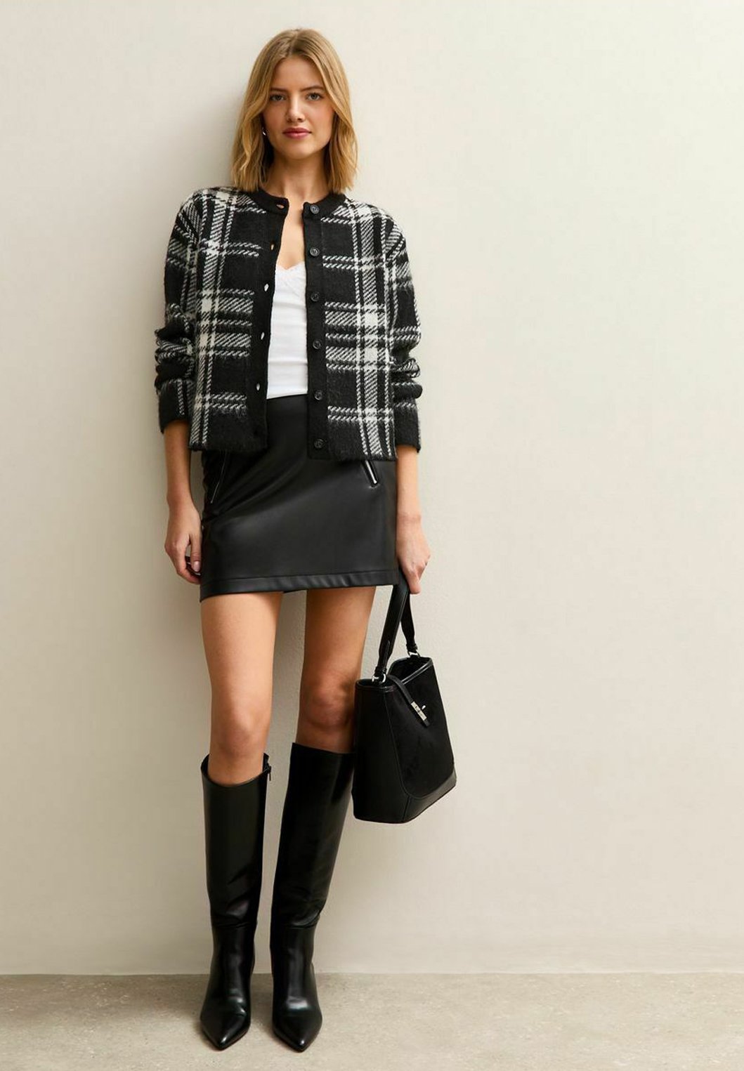 New Look BRUSHED CHECK CREW NECK