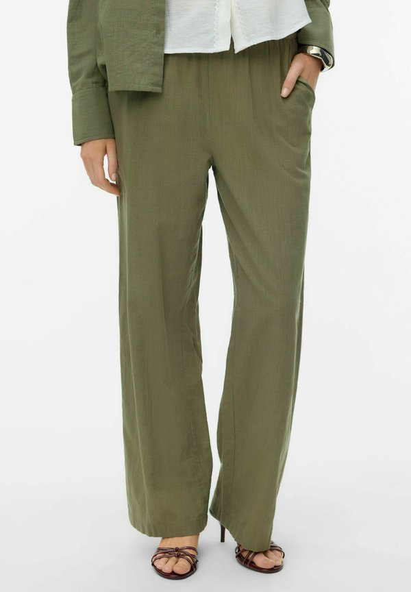 Vero Moda VMCAIA Mid waist - Trousers - deep lichen green