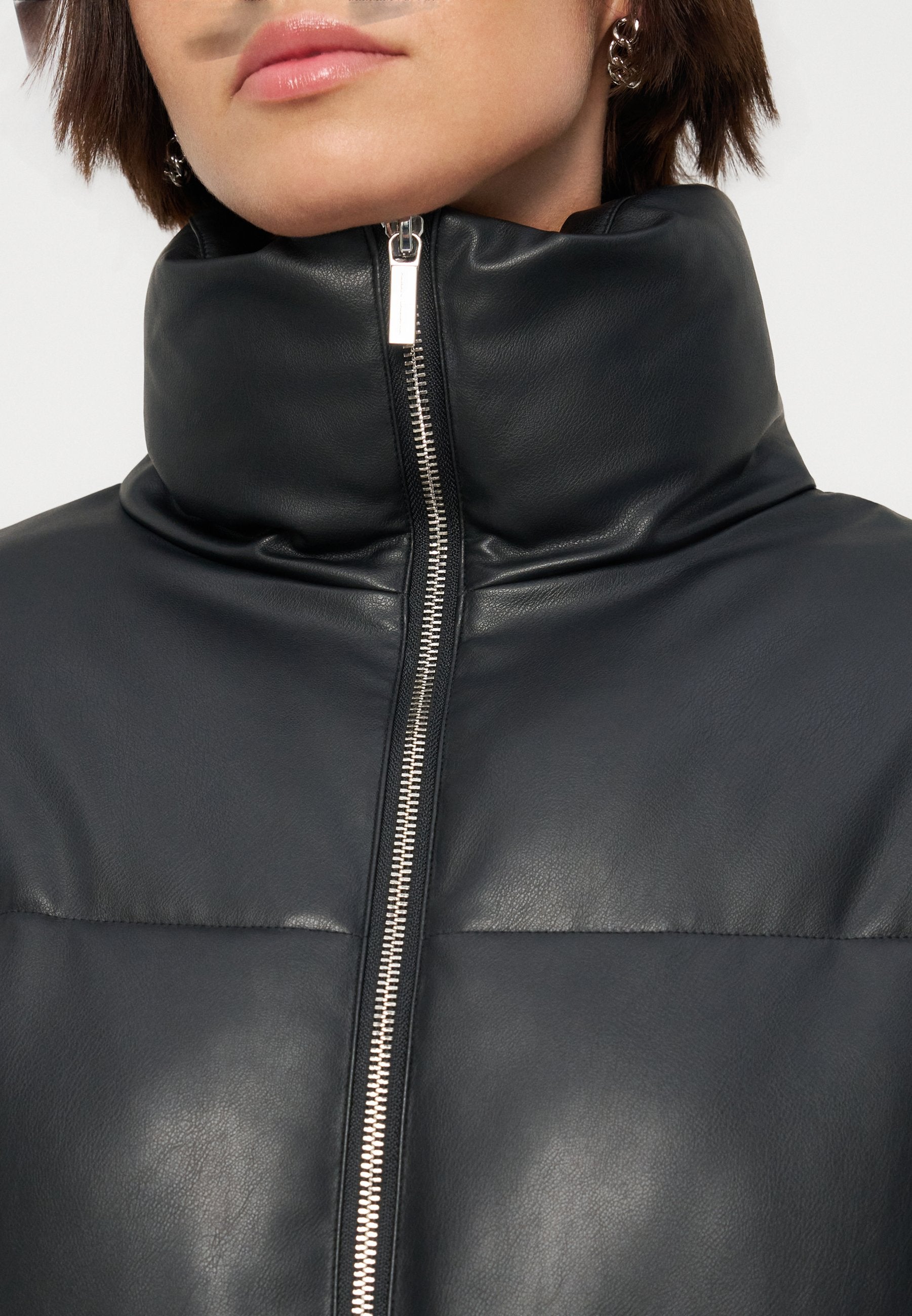 Armani Exchange Bomberjacke Media 5