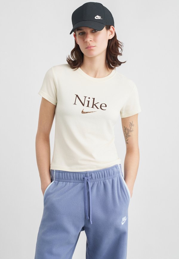 Nike Sportswear Print T-shirt - coconut milk