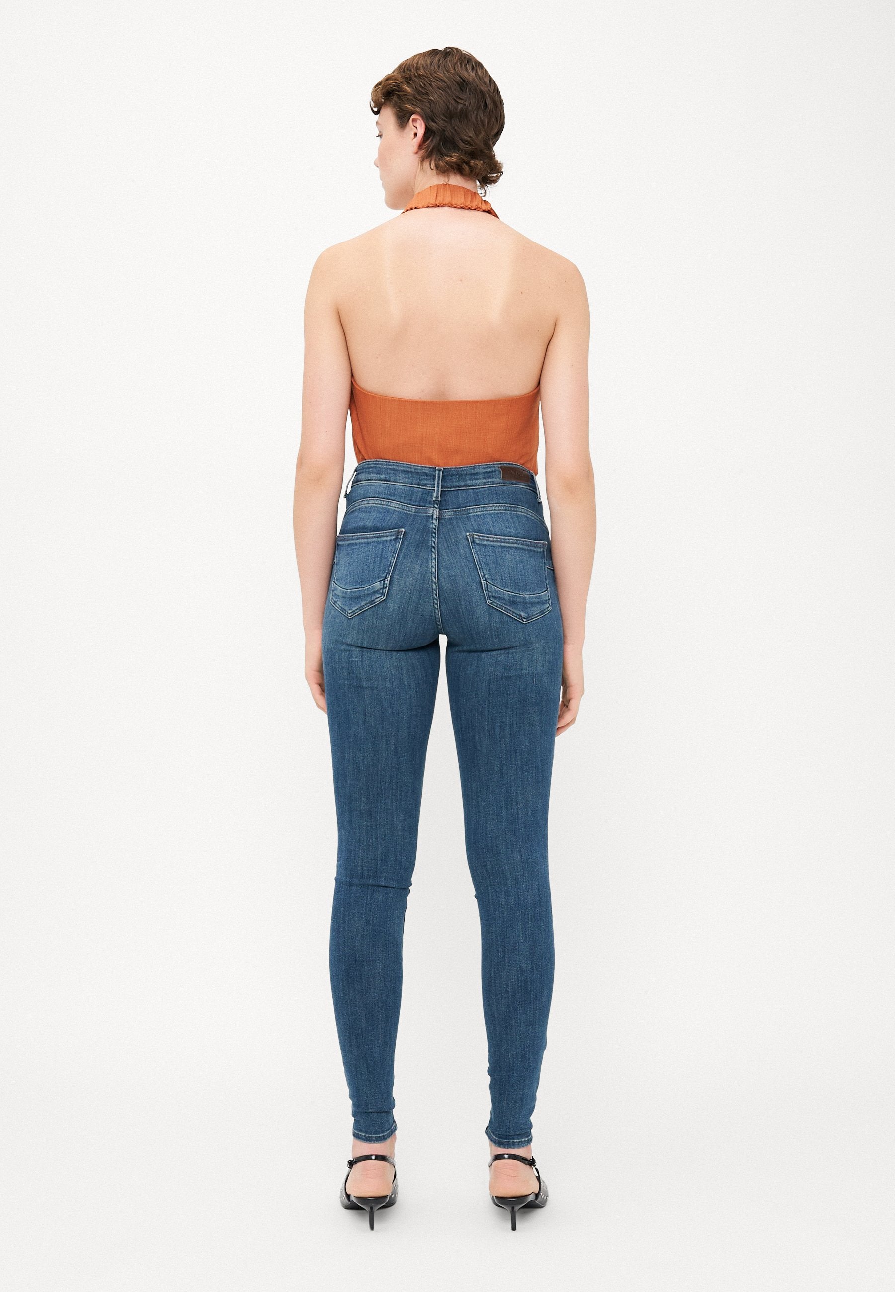 ONLPOWER MID WAIST PUSH UP Media 4