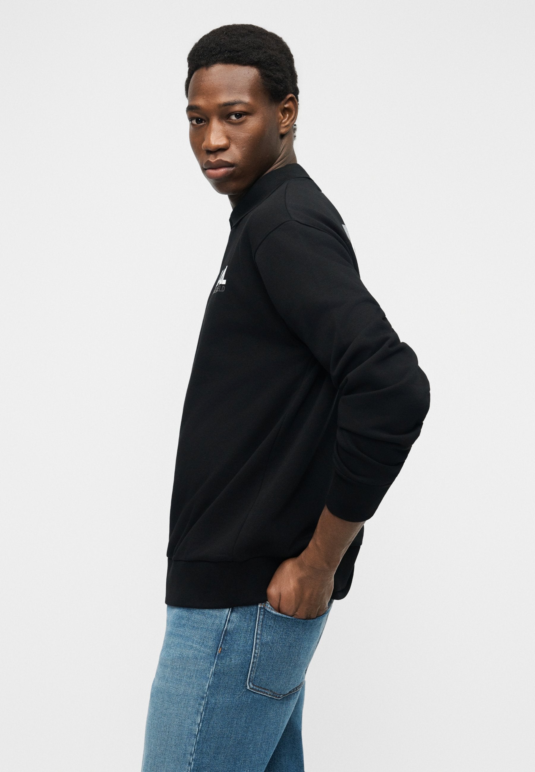 CREW NECK Media 5