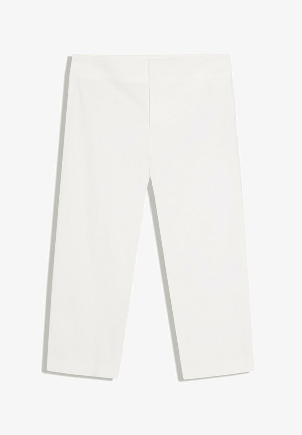 Bershka BENGALINE CAPRIS 01120741 - Shorts - white