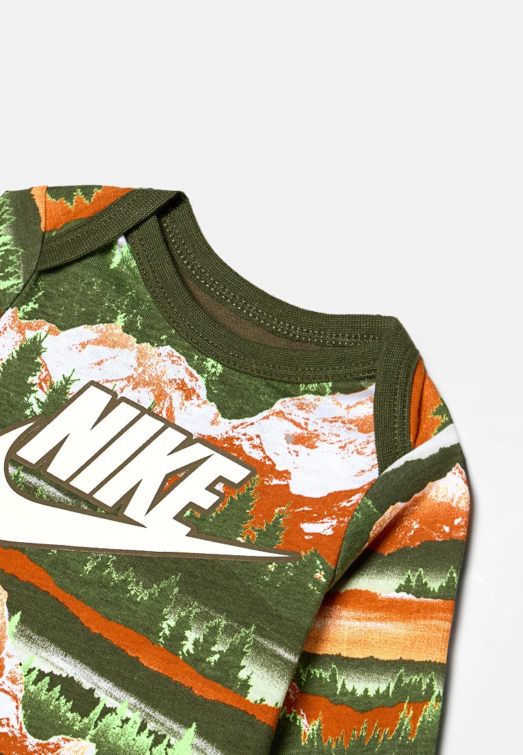 Nike Sportswear SET