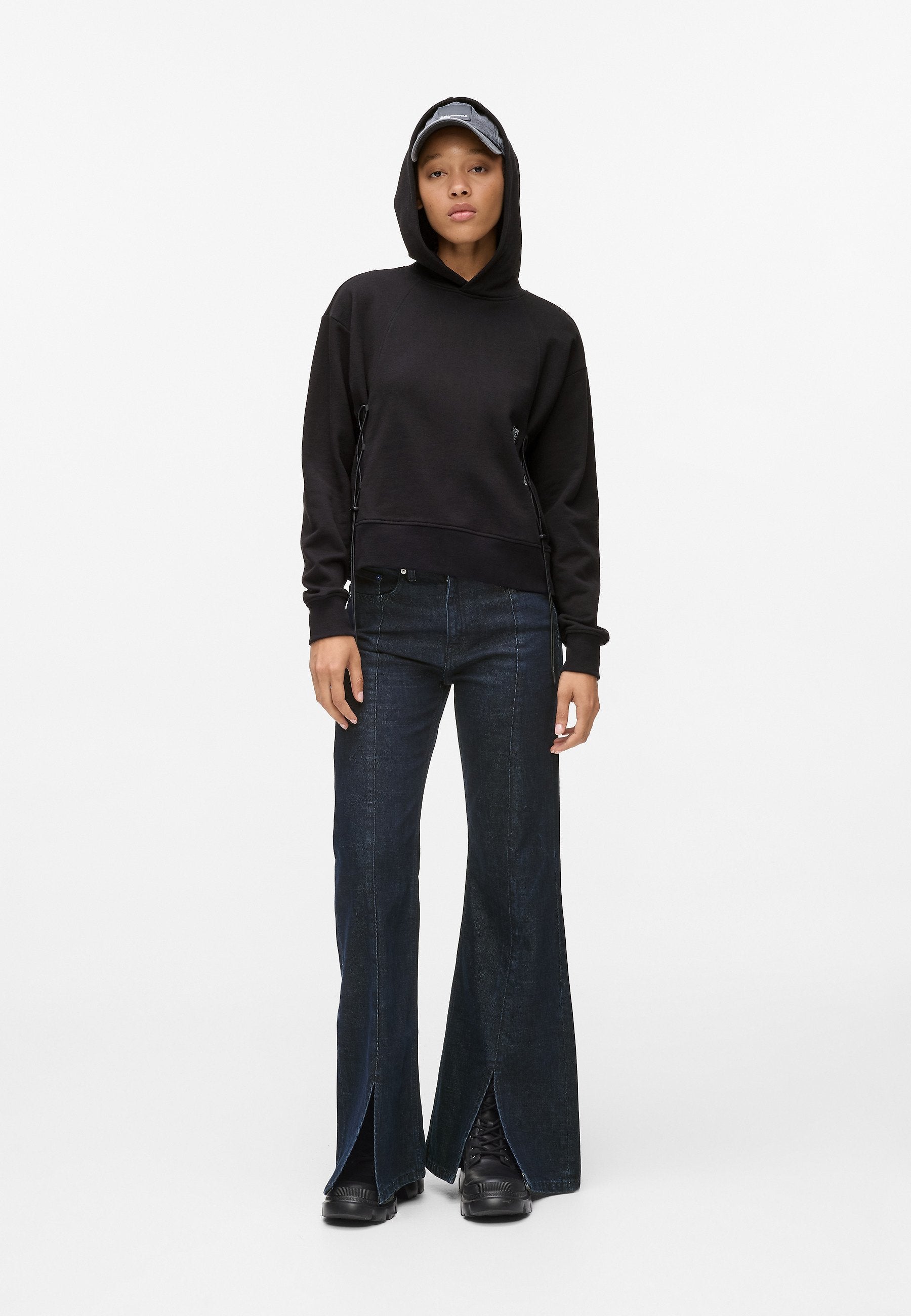 SPLIT-HEM FLARED Media 5