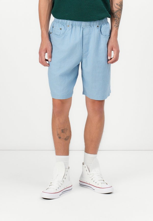 GAP EWAIST